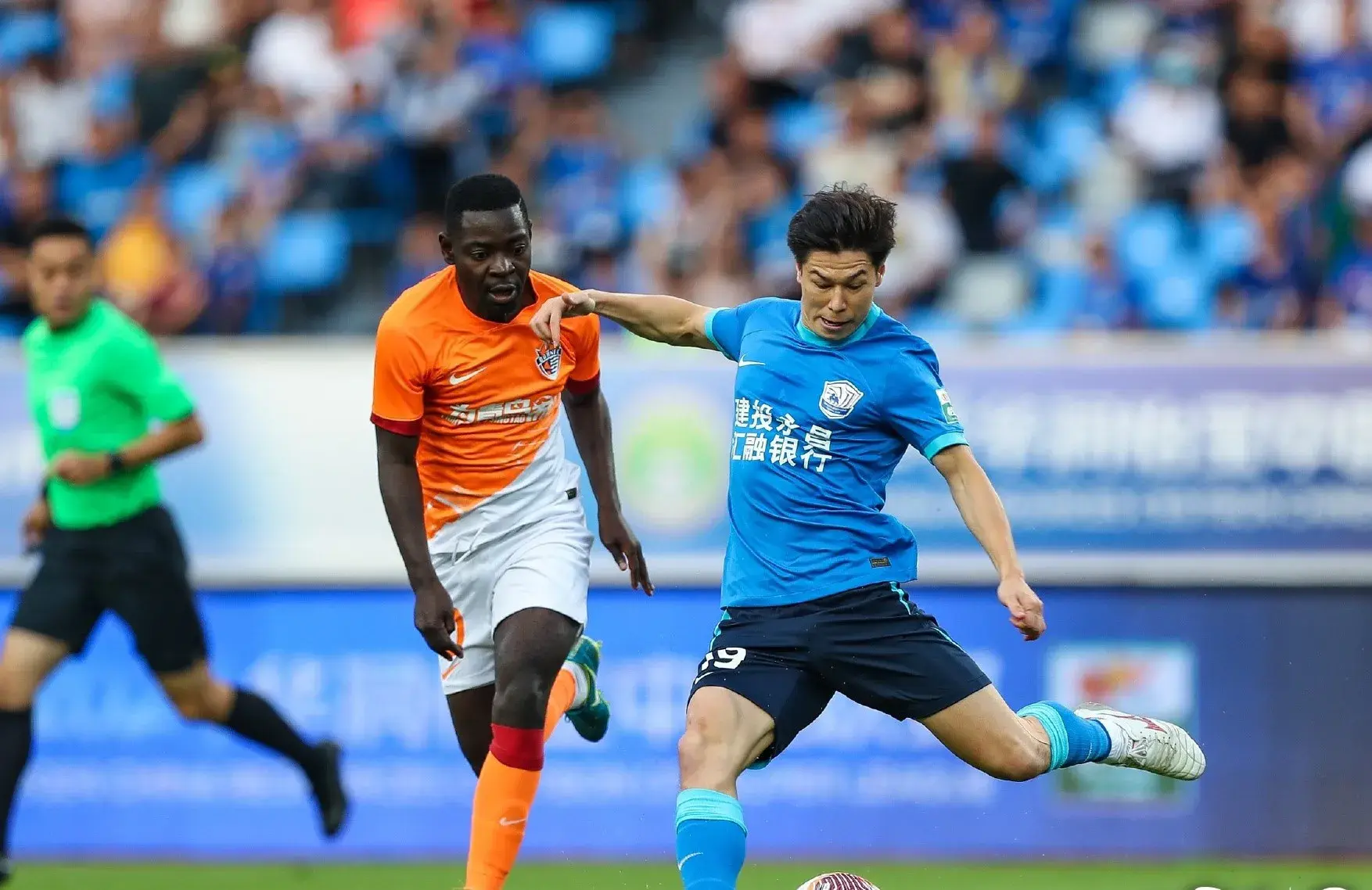 中超赛后走向成谜，摩纳哥调整名单，悬念犹存，高层口径保持一致的简单介绍